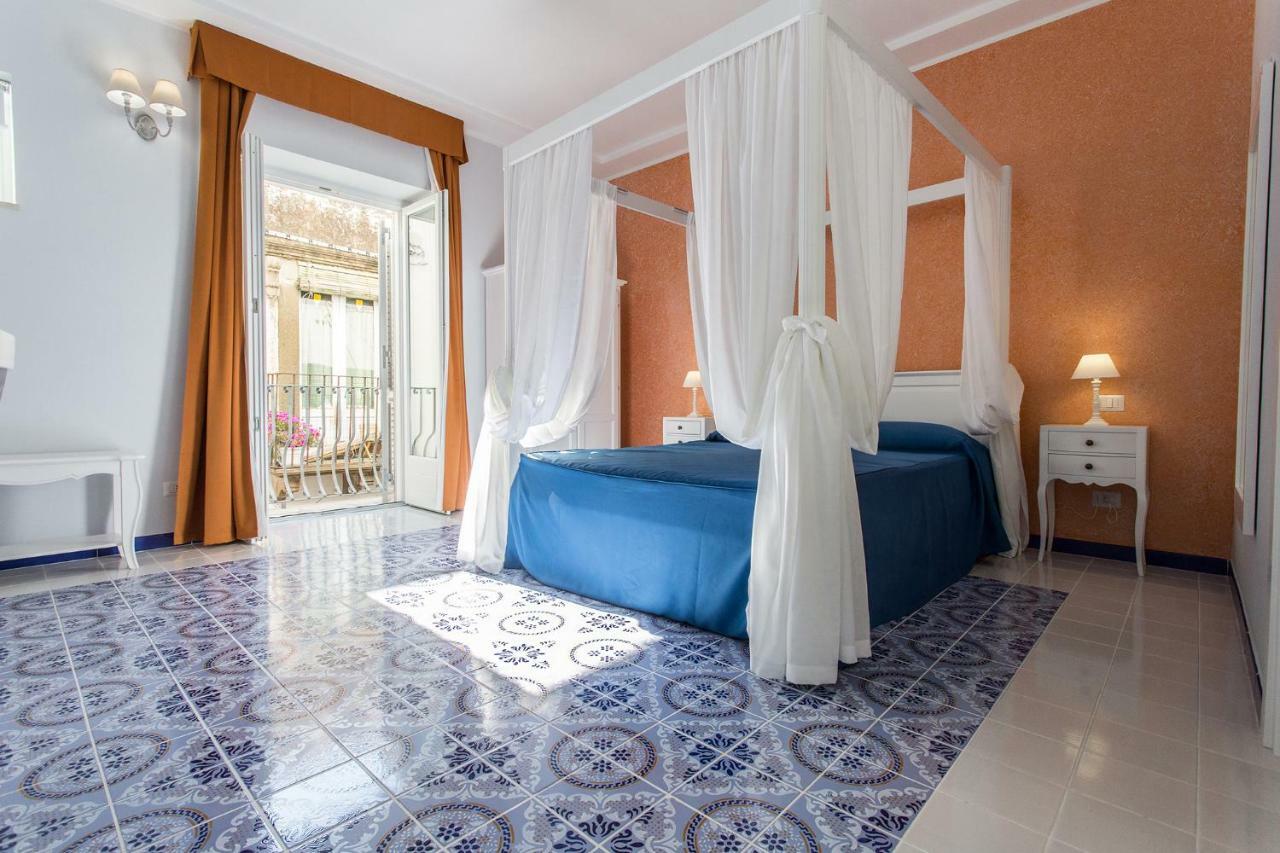 Odysseus Hotel Lipari Kültér fotó