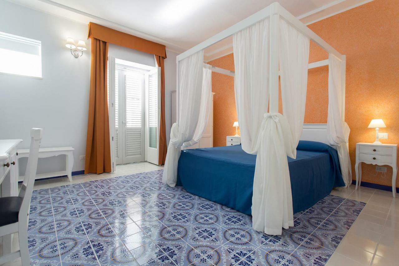 Odysseus Hotel Lipari Kültér fotó