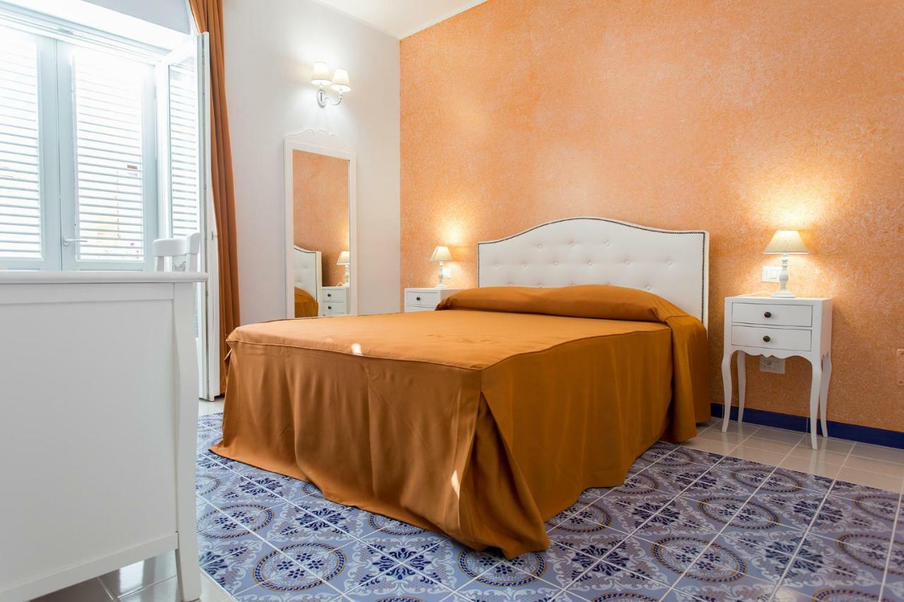 Odysseus Hotel Lipari Kültér fotó