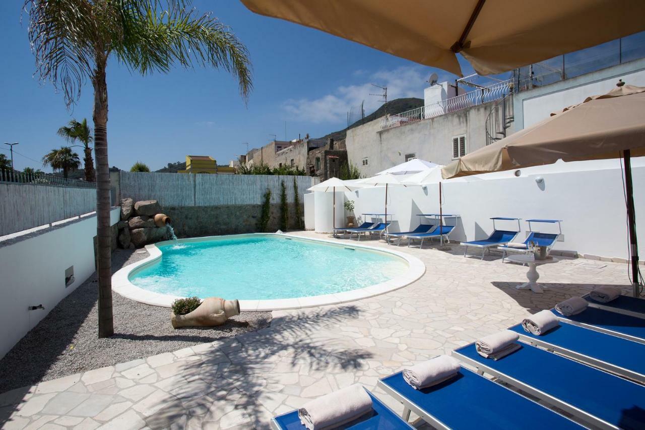 Odysseus Hotel Lipari Kültér fotó