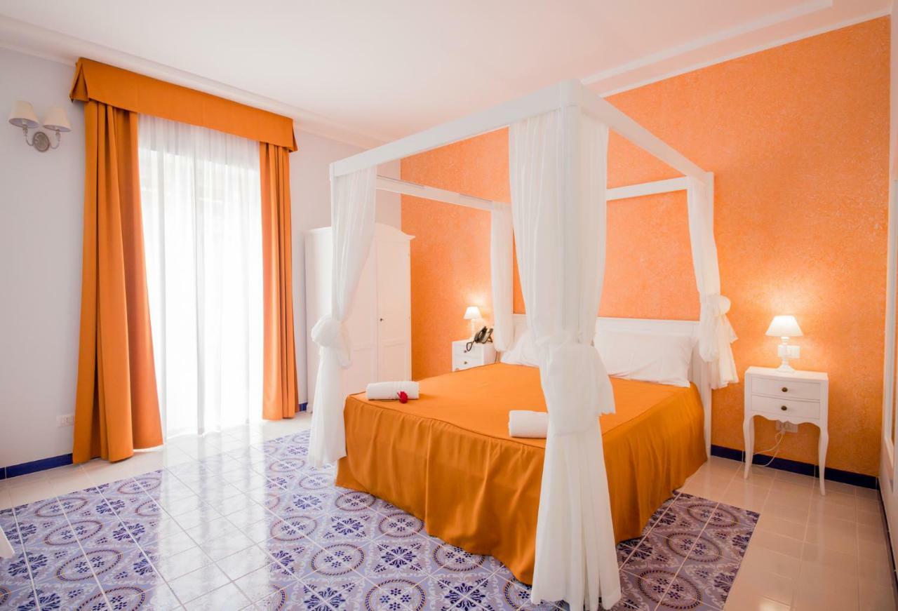 Odysseus Hotel Lipari Kültér fotó